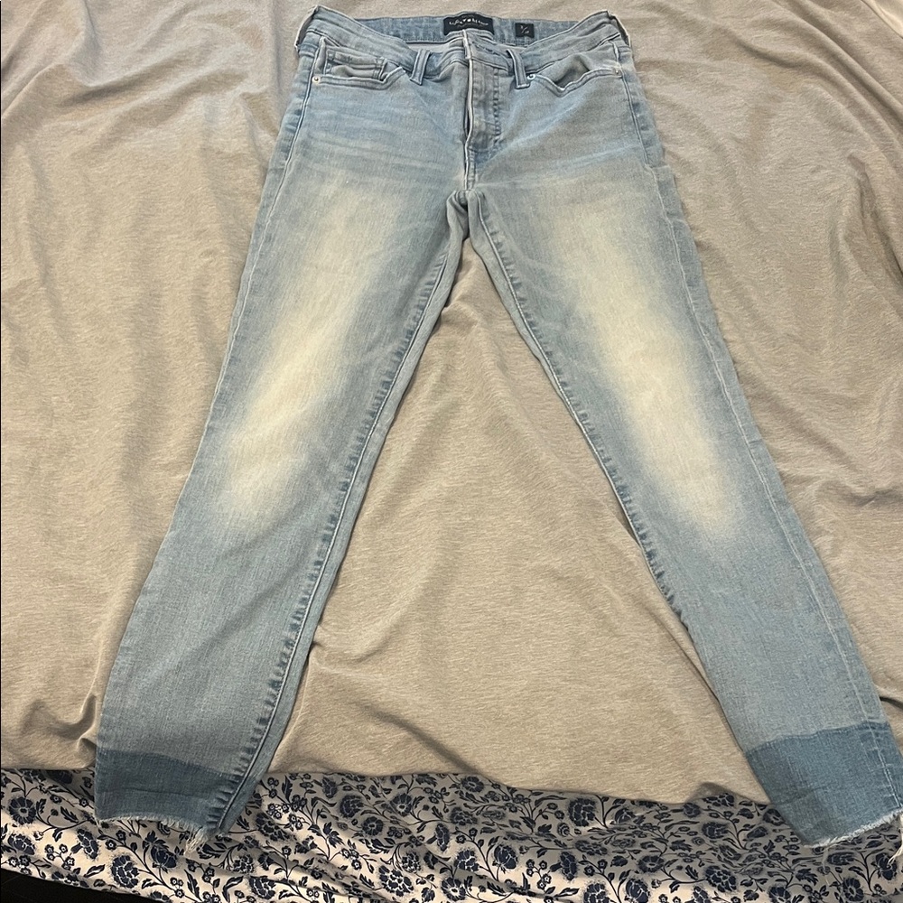 Light Blue Women’s Slim Fit Jeans
